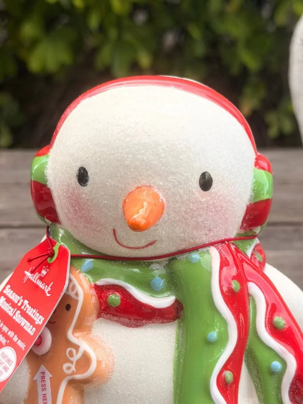 Hallmark Season's Treatings MUSICAL SNOWMAN Gumdrops Lights 2010 Christmas